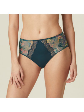 Marie Jo Alice Full Brief